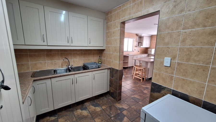 3 Bedroom Property for Sale in Dwarskersbos Western Cape
